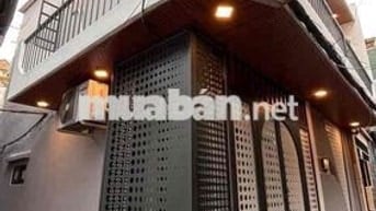 Nhà 2 mặt hẻm, 48m2, 3PN, 3WC, cách hẻm xe hơi 20m, Đ. Phan Tây Hồ
