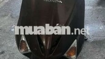 Nhà chật cần ra đi e Lead 110