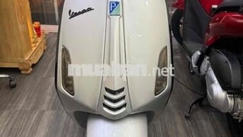 Vespa sprint bạc posche , chính chủ