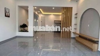 BÁN NHÀ HÓC MÔN - 2 TẦNG - Ô TÔ ĐẬU CỬA - DT KHỦNG - GIÁ RẺ