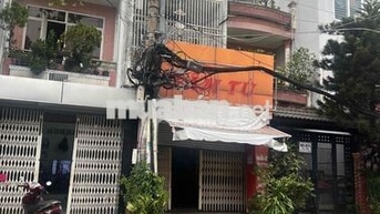 Cho thuê mặt bằng đường Nguyễn Xuân Khoát