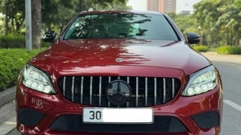 Cần bán Mercedes Benz sx  2020 siêu đẹp