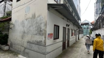 Bán nhà 1 lầu hẻm xe hơi đường 47,P Tân Quy, Q7