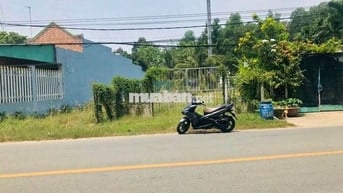Bán nhanh lô Đ.Nguyễn Thị Se, Tân Thông Hội, DT 199m2 giá 1,4 tỷ, SHR