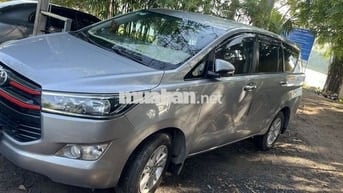 Toyota Innova 2017 2.0E - 120143 km