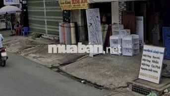 Mặt bằng mặt tiền đường Âu Cơ - 3.5x20m - khu vực sầm uất.