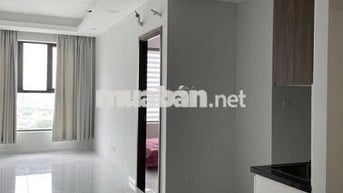 HOT !! 2PN có sẵn rèm giường nệm bàn ghế chỉ 5tr/tháng