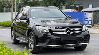 Mercedes Benz GLC300 -  sx 2018  - 5v km