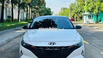 Hyundai Elantra 2023 1.6 AT Tiêu chuẩn  - 6000 km