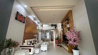 NHÀ 1TRỆT 1GÁC ĐỔ, SỔ R THỔ CƯ 104m2,NGAY CHỢ HƯNG LONG,HƯNG THỊNH, ĐN