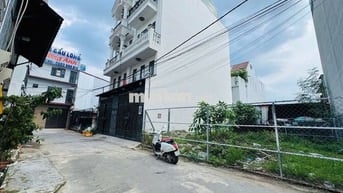 *** lô đất vuông đẹp trung tâm Thủ Đức giá siêu hiểm chỉ 100tr/m2