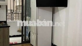 Cho thuê CCMN 25M2 Full đồ. TV, máy giặt, ban công thoáng tại Yên Lãng