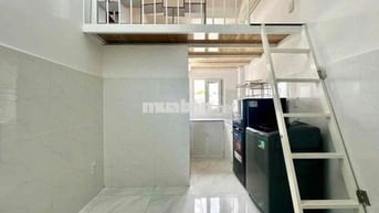 CHO THUÊ PHÒNG GÁC CAO FULL NỘI THẤT CÁCH ĐH NGUYỄN TẤT THÀNH 300m