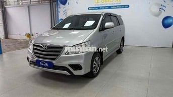 Toyota Innova 2015 2.0E - 68000 km