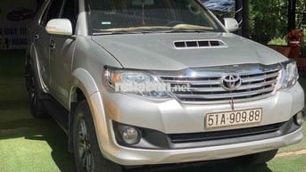 Toyota Fortuner 2014 2.5G 4x2 - 115000 km
