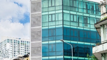 CHO THUÊ 4 SÀN TÒA NHÀ VP GÓC 2MT ĐƯỜNG TRẦN HƯNG ĐẠO Q5 MỖI SÀN 120M 