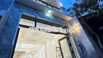 Cần bán Nhà MT DT 4x16,5.2 lầu 4P 4 Wc 2385 đường Phạm Thế