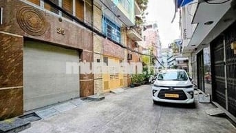 Bán Nhà 3 Tầng Đường số, F4,Q4
