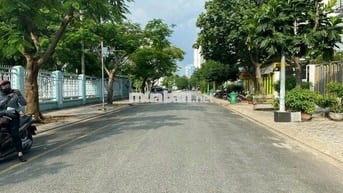 CẦN TIỀN CẦN BÁN GẤP LÔ ĐẤT THỦ ĐỨC VỊ TRÍ ĐẸP GIÁ OK CHO ĐẦU TƯ