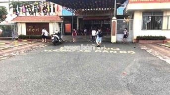 Bán nhà sổ riêng 62m2 có: 2pn bên KCN Sóng Thàn - Dĩ An