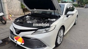 Toyota Camry 2021 2.5Q - BH 1 năm HÃNG