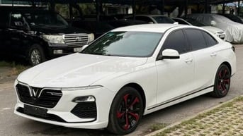 VinFast Lux A2.0 2021 2.0 AT - 49999 km