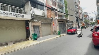 Bán nhà đường 10m Cộng Hoà p13 Q. TB dt: 5 x 21 giá : 16,5 tỷ