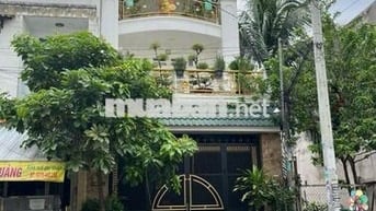 Nhà 4 tầng ngang 5.3m mặt tiền kinh doanh 10m. Đường Lê Văn Quới