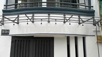 Nhà 1 trệt, 1 lầu, hẻm xe hơi 6m