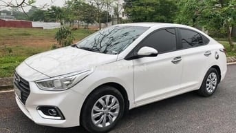 Cần bán Accent 2019 số sàn, màu trắng