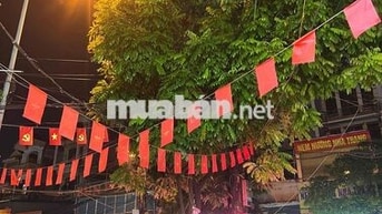 𝐍𝐇𝐀̀ 𝐌Ặ𝐓 𝐏𝐇Ố Đ𝐀̣𝐈 𝐓Ừ 94m2– 𝐊𝐈𝐍𝐇 𝐃𝐎𝐀𝐍𝐇 𝐍𝐆𝐀̀𝐘 ĐÊ𝐌