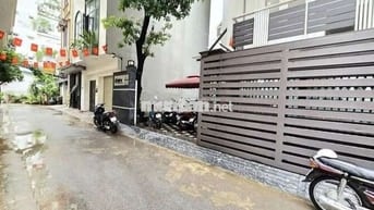 Tôi cần bán nhà biệt thự liền kề căn góc Nguyễn Cơ Thạch, 4tầng.