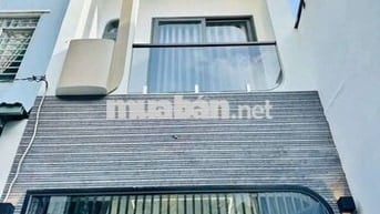 Cực hiếm! Nhà 36m² Đặng Văn Ngữ, hẻm thông, ở ngay giá chỉ 3,9 tỷ