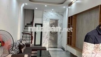 Bán nhà phố Bà Triệu ,Hà Đông 35m 5T chỉ 11,5 tỷ thang máy ,ôtô đỗ cửa