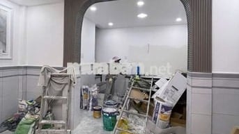 Nhà Ngay TRương Thị Hoa Q12 4,5x14 Giá 1ty518tr còn tl Lh