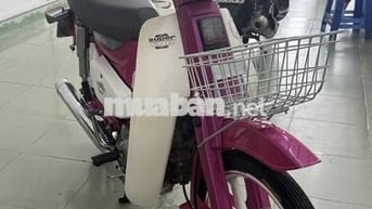 Honda 82 , đẹp keng , máy êm như xe điện