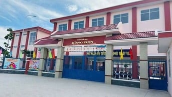 Đất hẻm thông gần trường học Đồng Đen