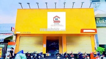Nhà Mặt Tiền Luỹ Bán Bích, P.Tân Thành, Tân Phú- DT: 12m x 35m NH16m