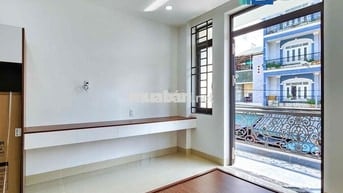 CHO THUÊ CĂN HỘ MINI BAN CÔNG RIÊNG NGAY ÂU CƠ.