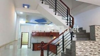 NHỈNH 7 TỶ, 92m2  TÂN PHÚ , 2 TẦNG SÁT MT