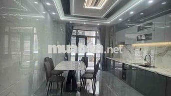 XEM MỘT LẦN LÀ MUỐN MUA LIỀN- NHÀ 5 TẦNG MỚI TOANH-HẺM XE TẢI-