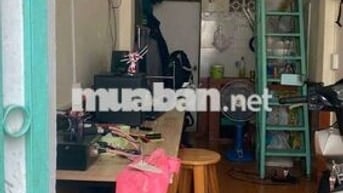 Nhà 2.5x8m lầu đúc 1pn 1wc. Hẻm Đs 14 p8 gv. Gần công viên Làng Hoa