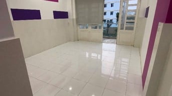 Sang hợp đồng căn hộ dịch vụ 7 phòng và 1 mặt bằng cao lỗ Q8