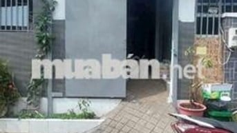 Cho thuê nhà nhỏ có gác tl 15 q12 giá 3tr5
