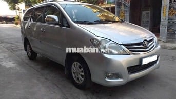 Toyota Innova 2008 J - 88888 km