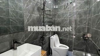 Chỉ 8 tỷ, nhà mới ngay đầu ngõ đường Miếu Đầm