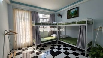 Cho thuê phòng KTX có ban công CMT8, Q3 (phòng chỉ 4ng, bao điện,nc)