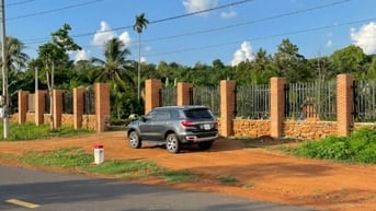 đất mặt tiền Tỉnh Lộ 5, Cư êbur