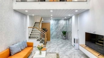 Kinh Doanh thua lỗ bán gấp nhà Võ Văn Tần Q3 60m2/giá 1,12 tỷ. Shr