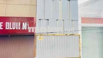 MẶT TIỀN HUỲNH VĂN BÁNH, P.11, Phú Nhuận, 4.5x20m, 4 tầng